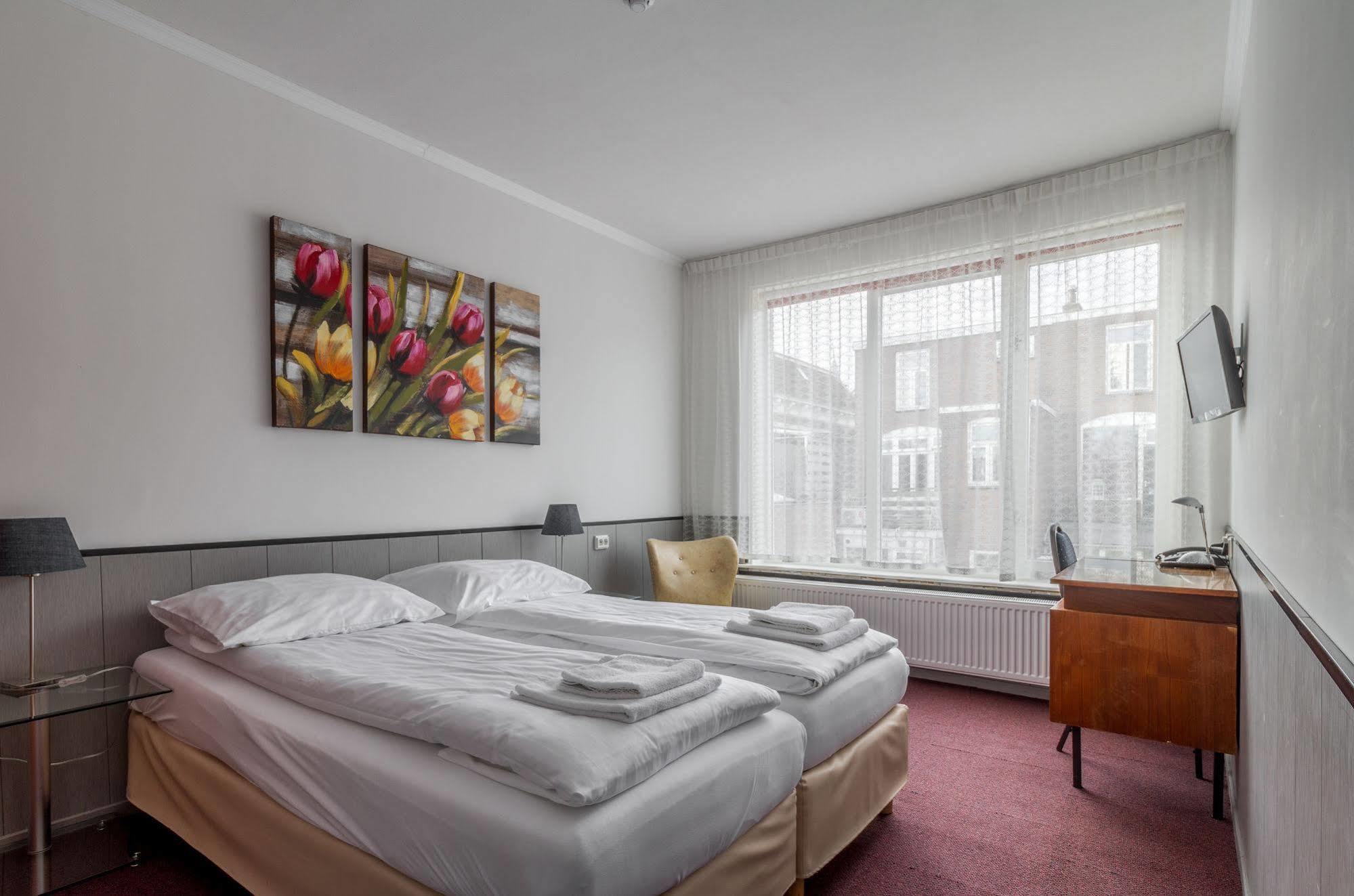 Hotel Randenbroek Amersfoort Bagian luar foto
